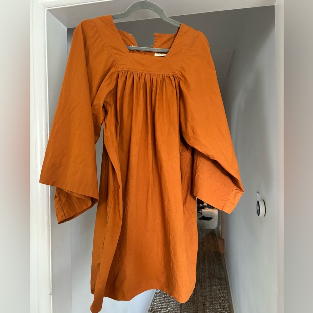 Burnt orange Doèn dress.